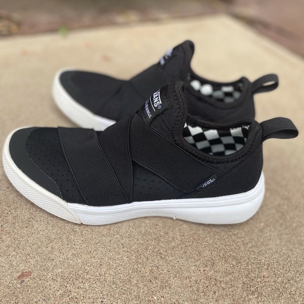 Black Ultrarange Vans